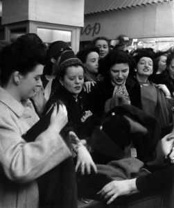 christmas shopping at macy's in 1948